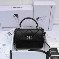 Chanel 19ss AS92236 25x12x17cm AL01 (1)